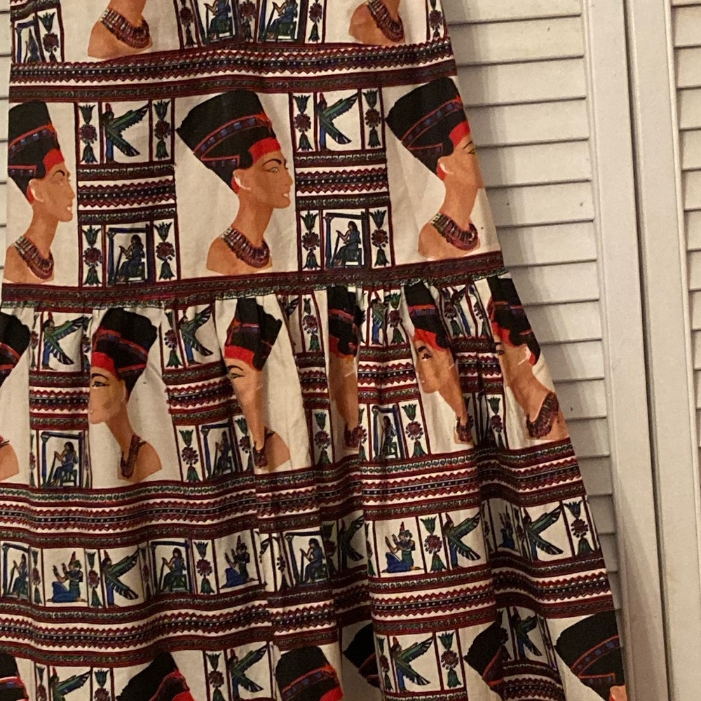 Great summer dress with bold print